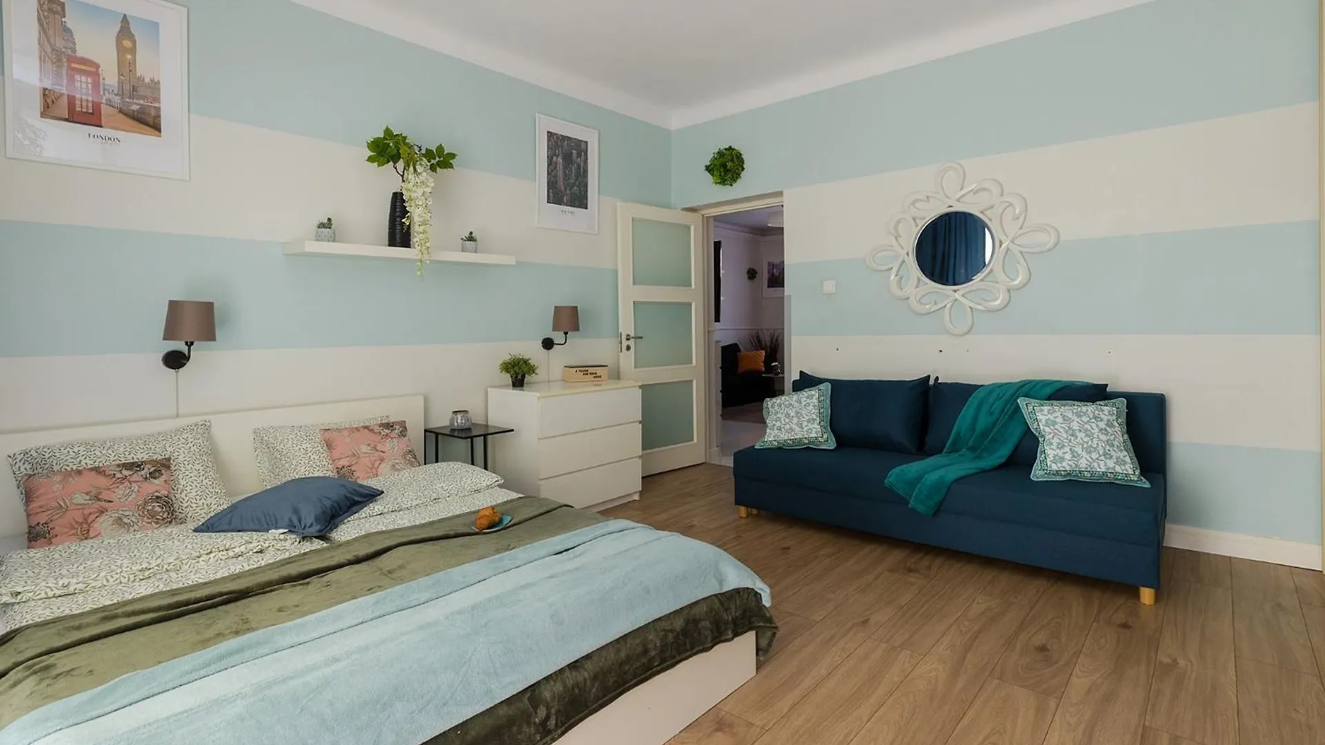 Superapart Grochowska 136, Very Close To The Mon Hospital On Saszerow Street Varsó 0*,
